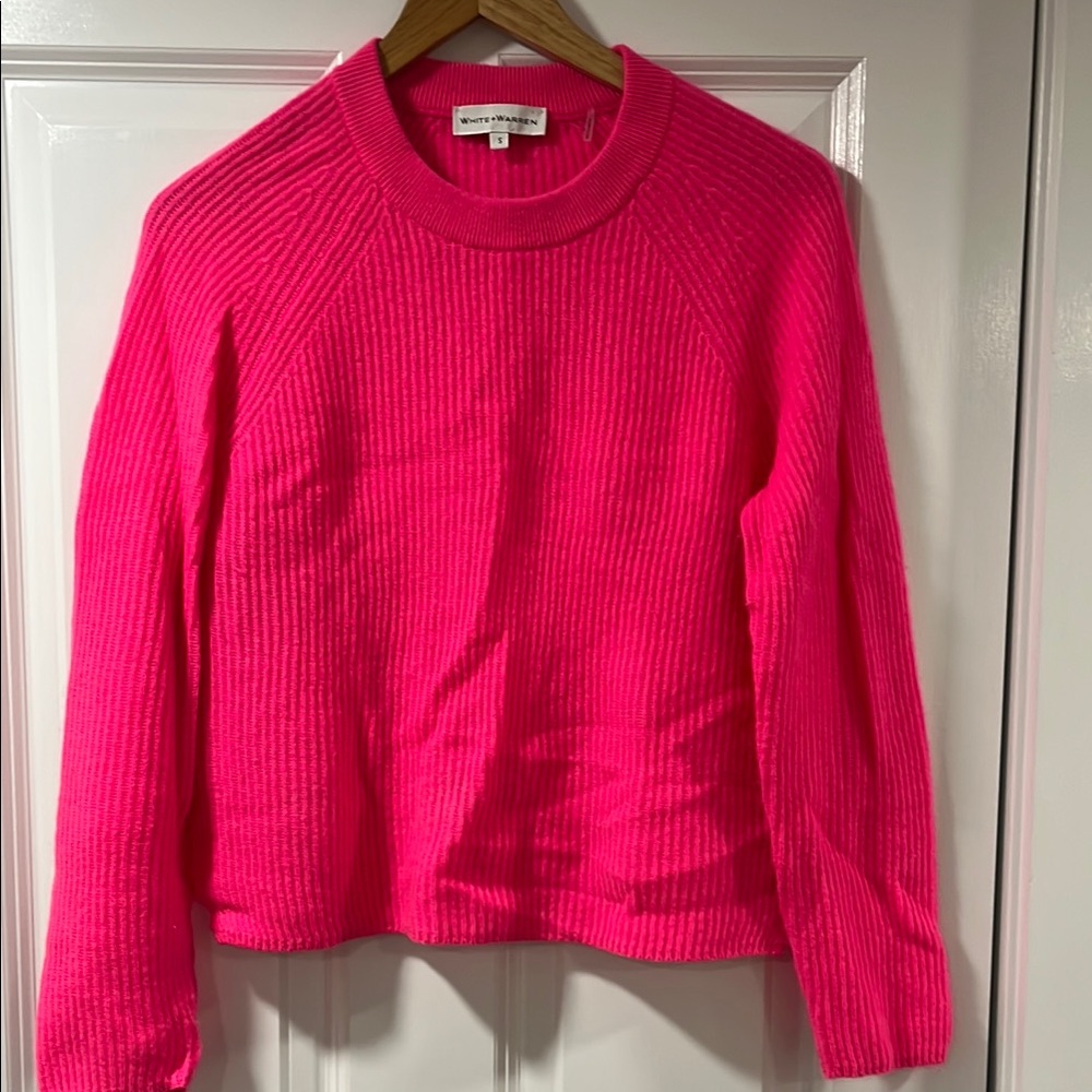Pink cashmere crew neck